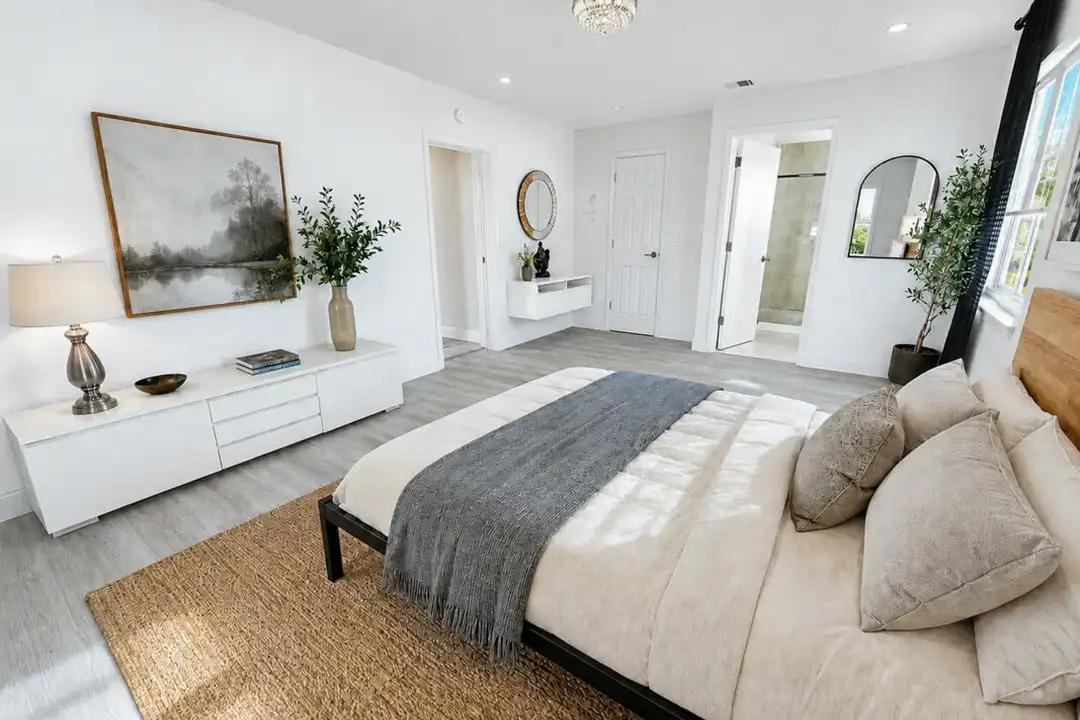 100 NW 41st St - View 6
