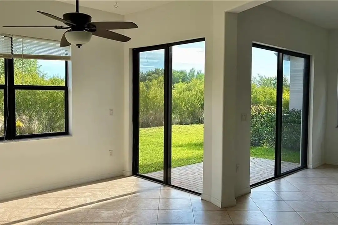 5077 Beckton Rd - View 5
