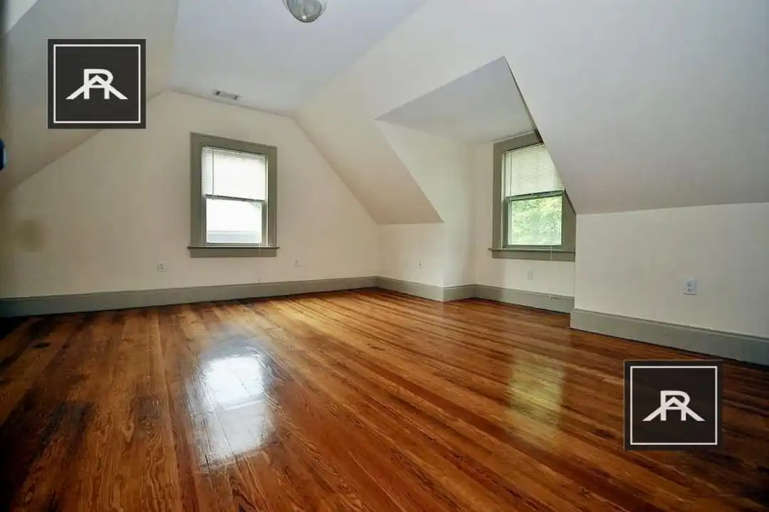 Apartment in Boston - View 4