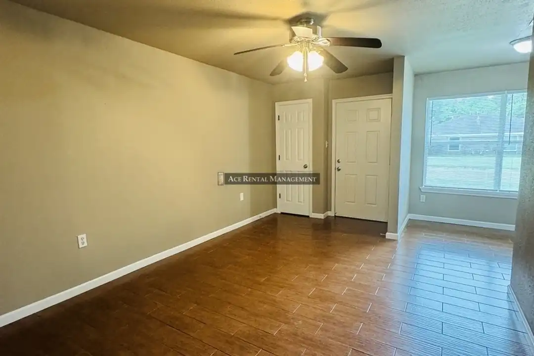 235 Prince Hall Ln - View 3