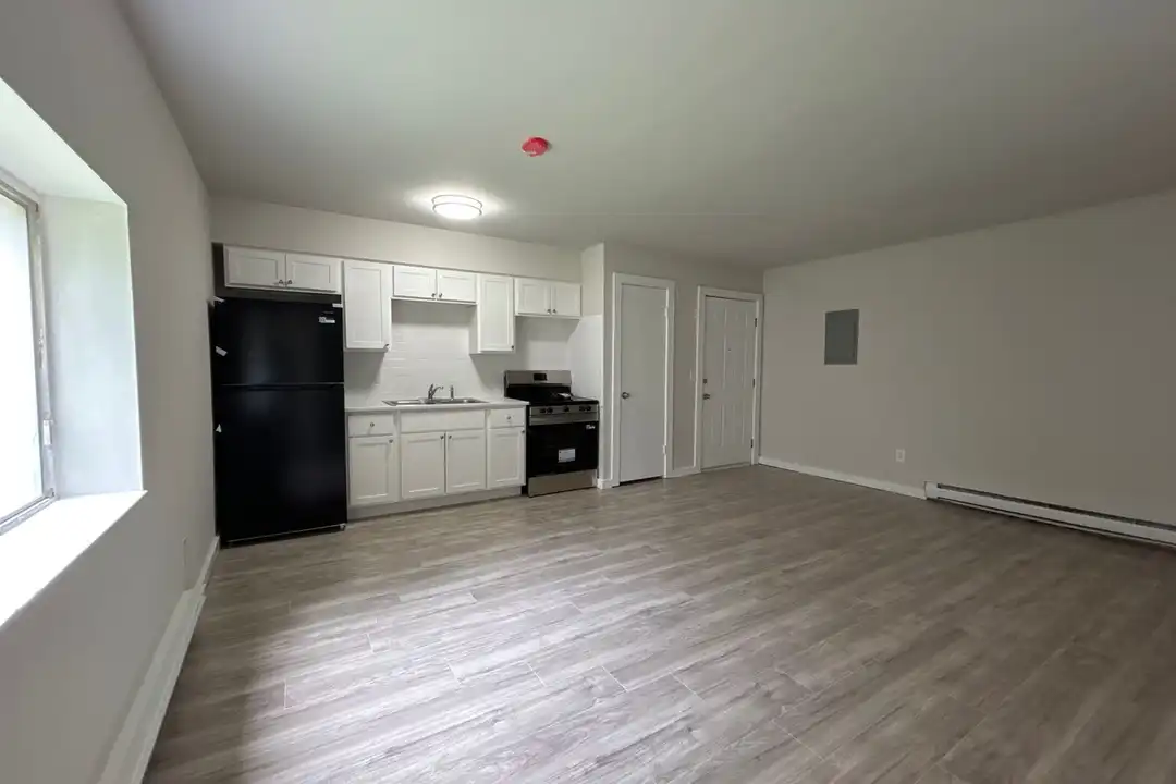 30 Black Creek Rd unit BC-E02 – photo 1 of 4