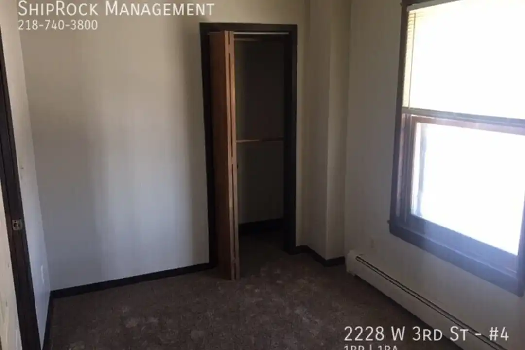 2228 W 3rd St - View 5