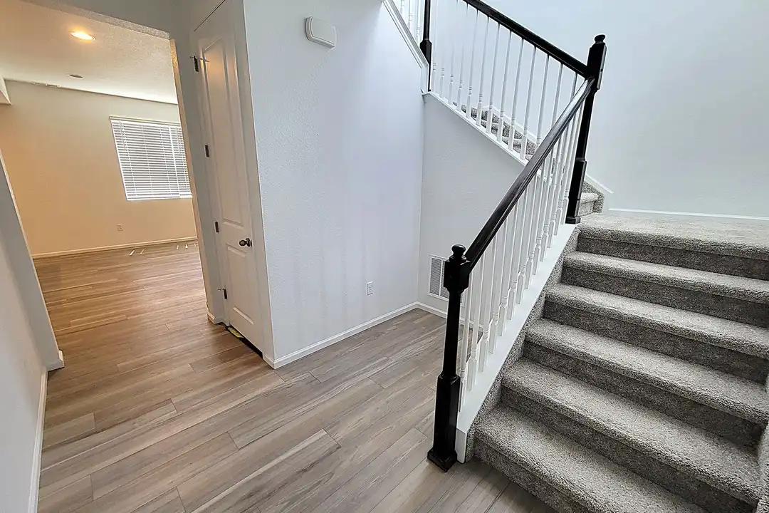2510 Torino Wy - View 2