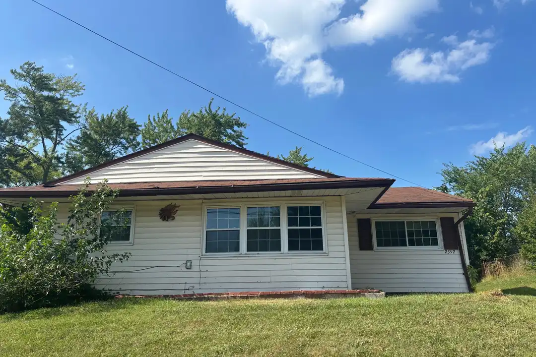 2392 McCartney Rd – photo 1