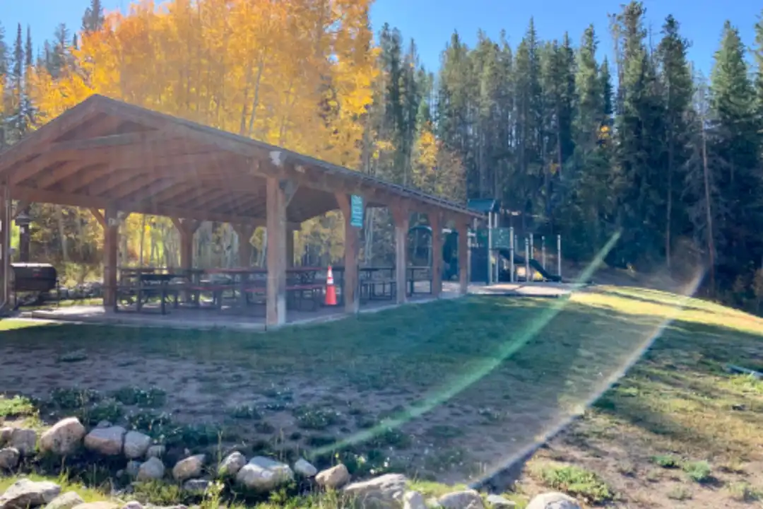 471 Hi Country Dr - View 2