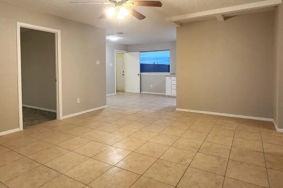 4530 Marshall St - View 3