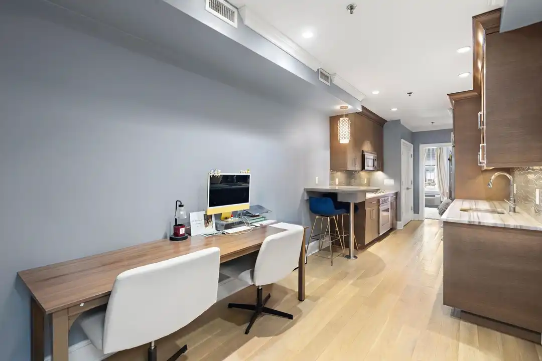 Apartment in Hoboken - View 5