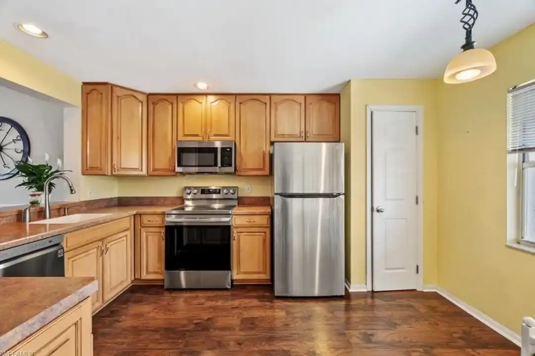1357 Churchill Cir unit # G202 - More