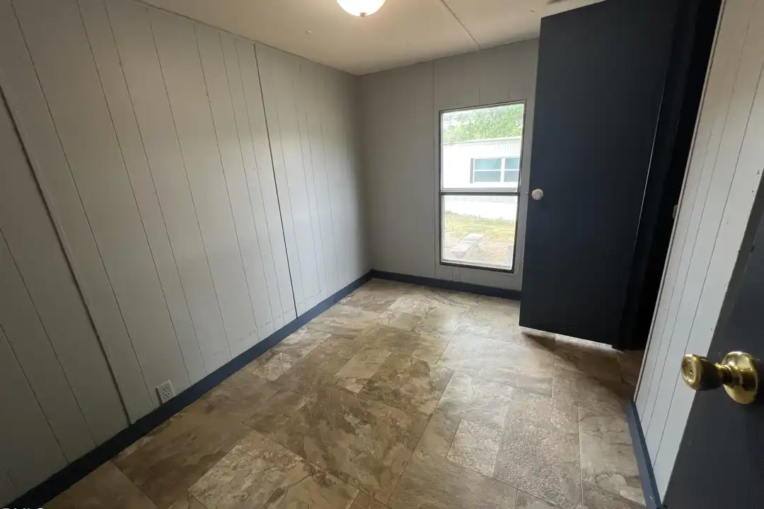 20 Pine Forest Loop - View 5