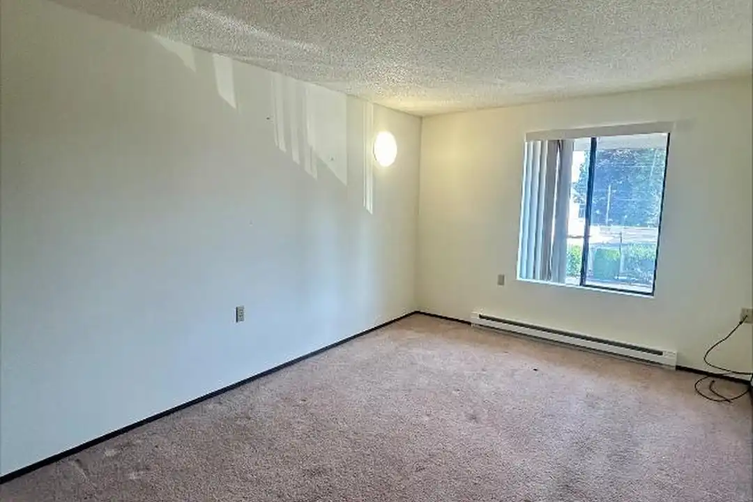 5775 Golden Eagle Dr - View 5