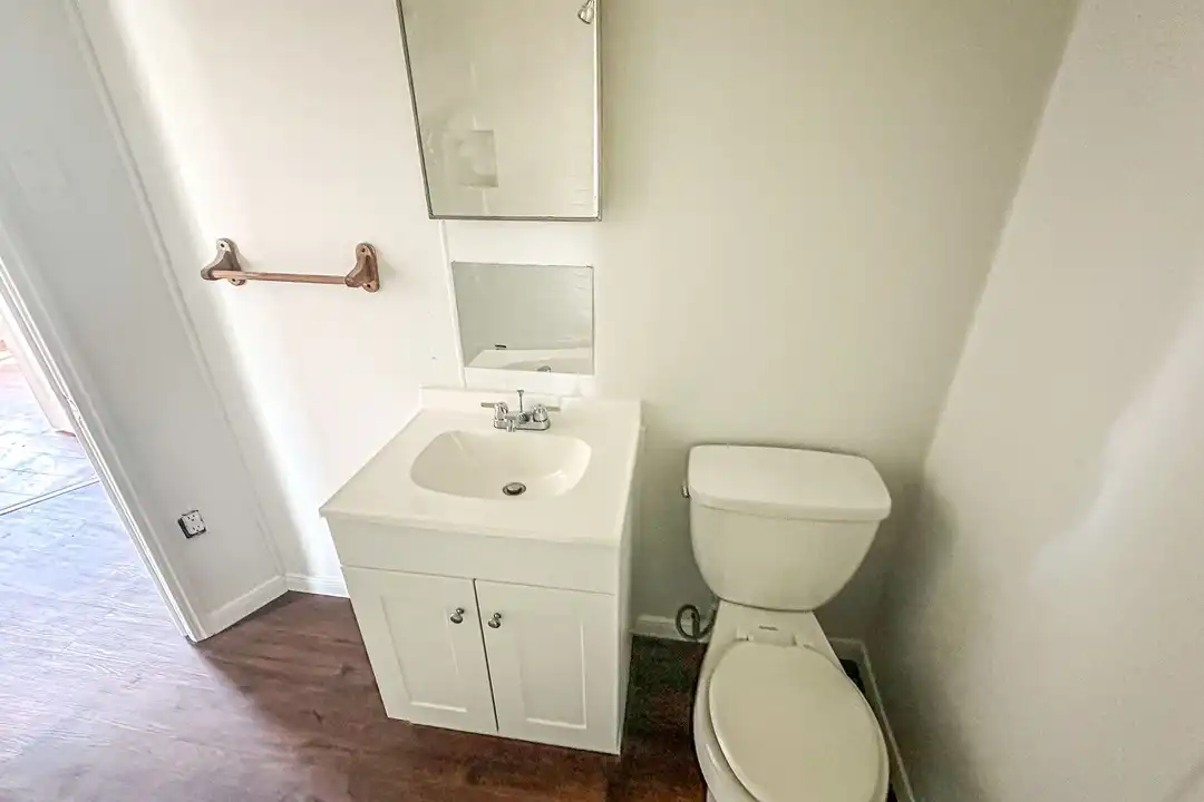 4009 James Ave - View 5