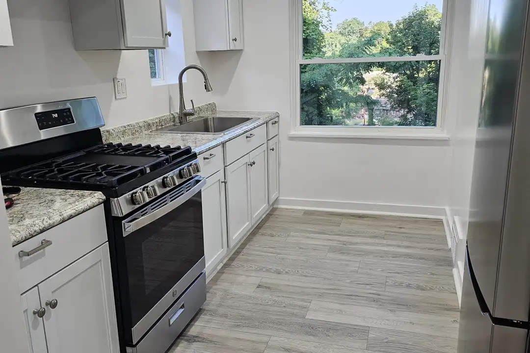 4357 Coleridge St unit 2nd Floor – photo 1