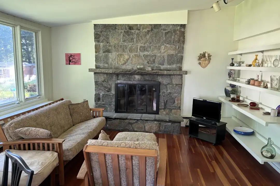 149 Old Sachems Head Rd - View 4