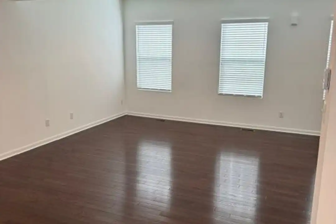 221 Faulk Dr - View 6