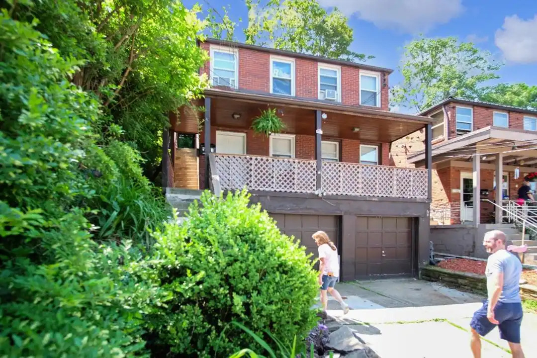 41 W Bellecrest Ave unit 2 15227 – photo 1