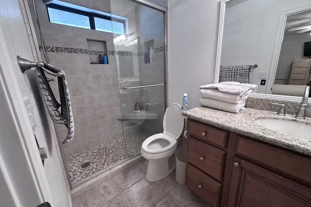 441 Moser Ave unit C12 - More
