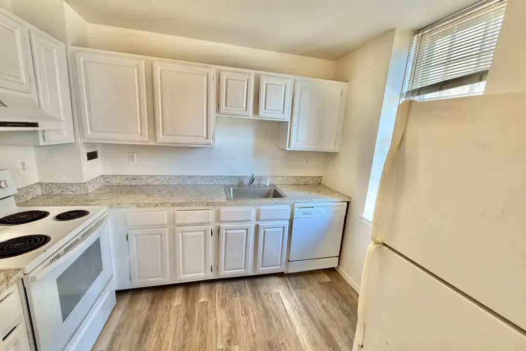 1718 Corcoran St NW unit # 22 - More