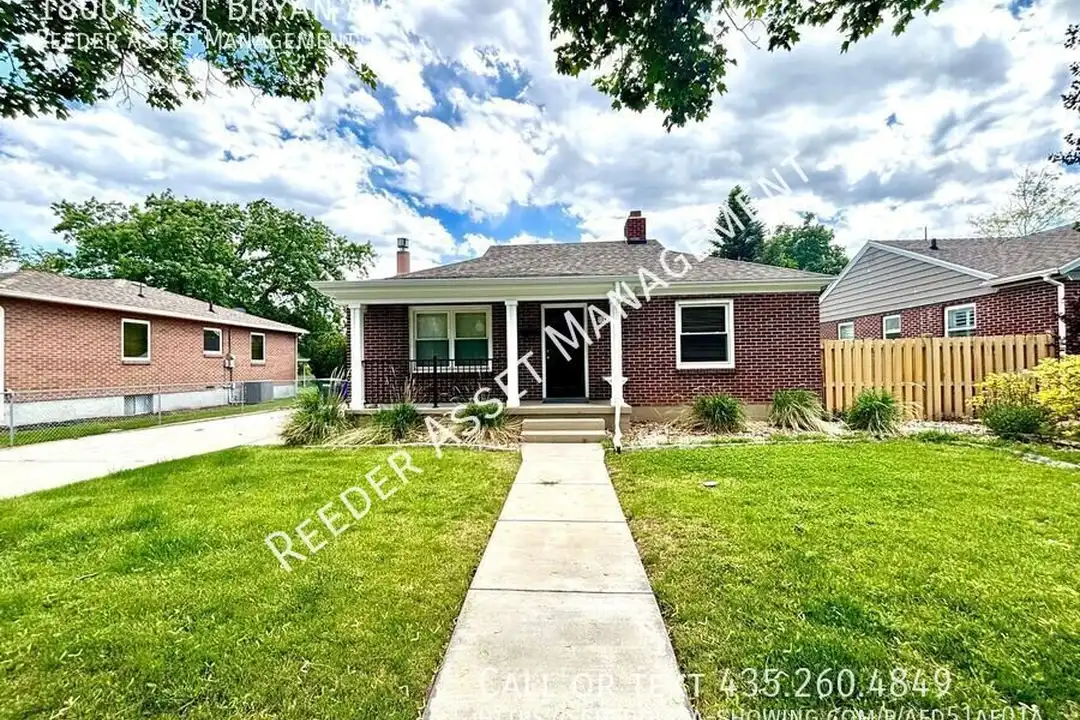 1800 Bryan Ave – photo 1