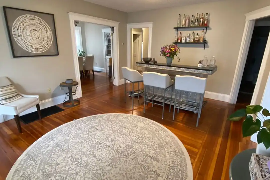 81 Bigelow St – photo 1