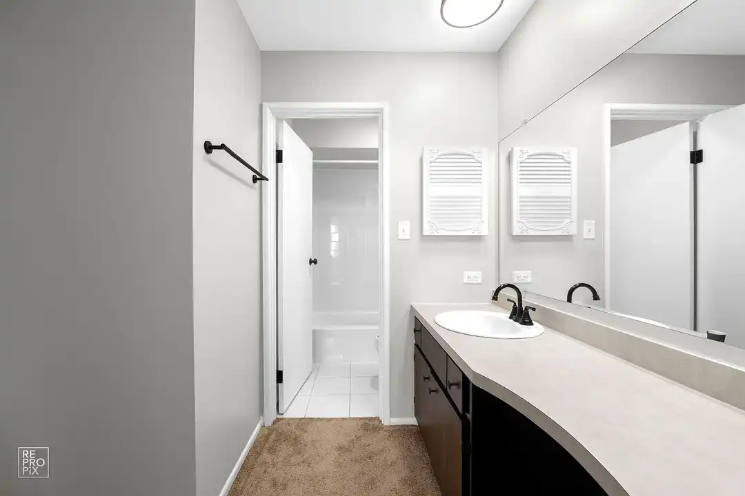 Orchard Estates Apartments – photo 1 of 20