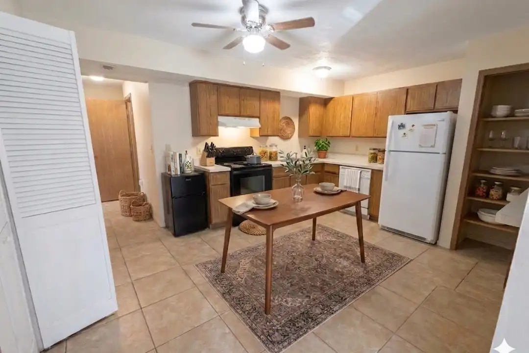 1531 Whitehall Blvd – photo 1