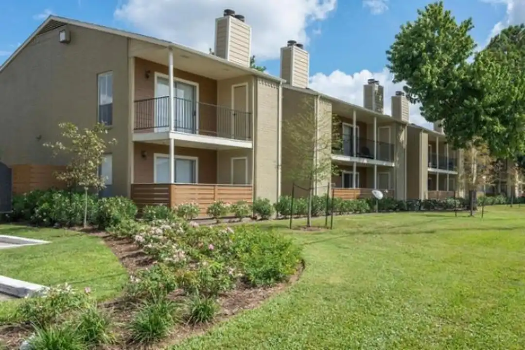 Apartment in Houston - View 5
