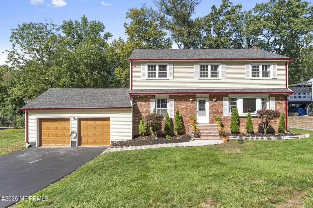 55 Ainsworth Ave - View 4