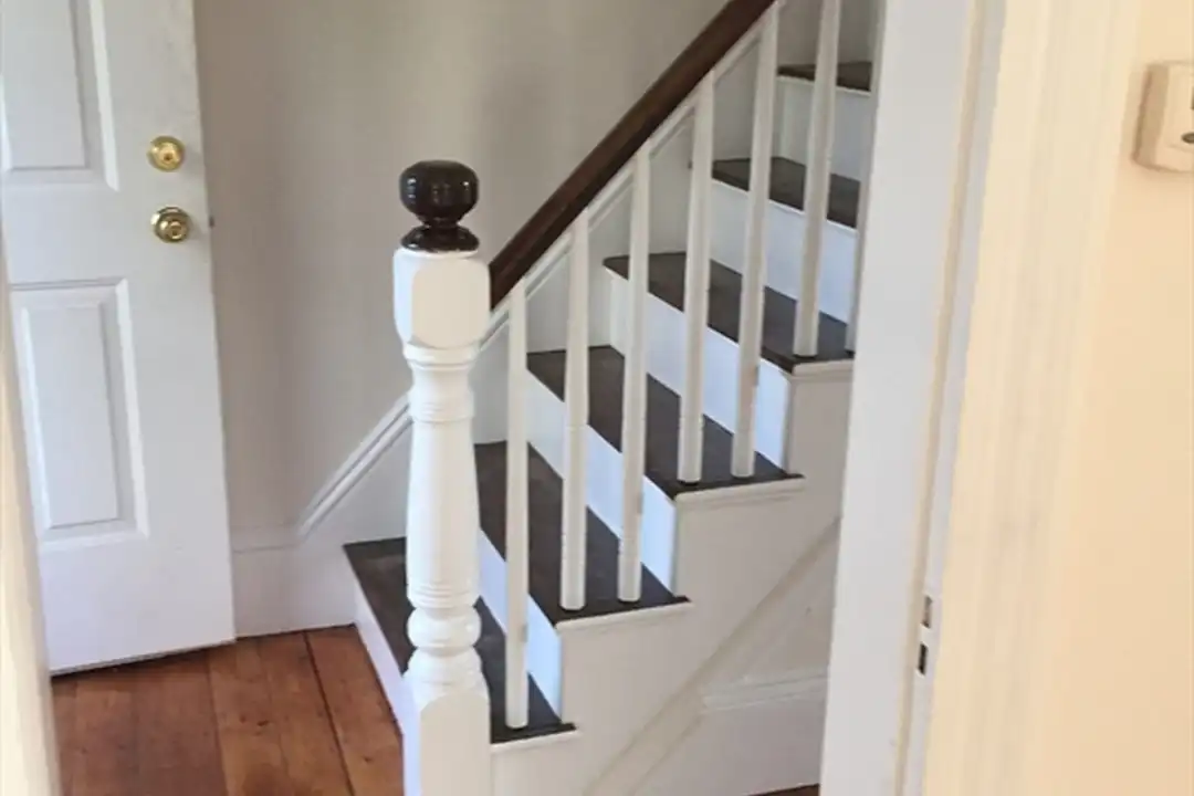 27 Highland St unit 27 – photo 1 of 7
