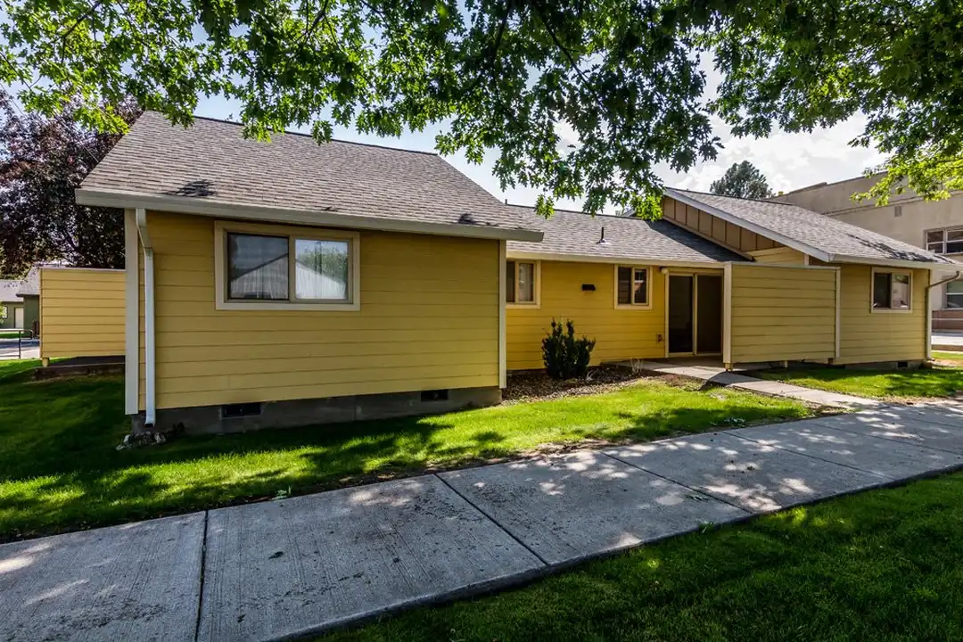203 N Storie St unit 102 - View 3