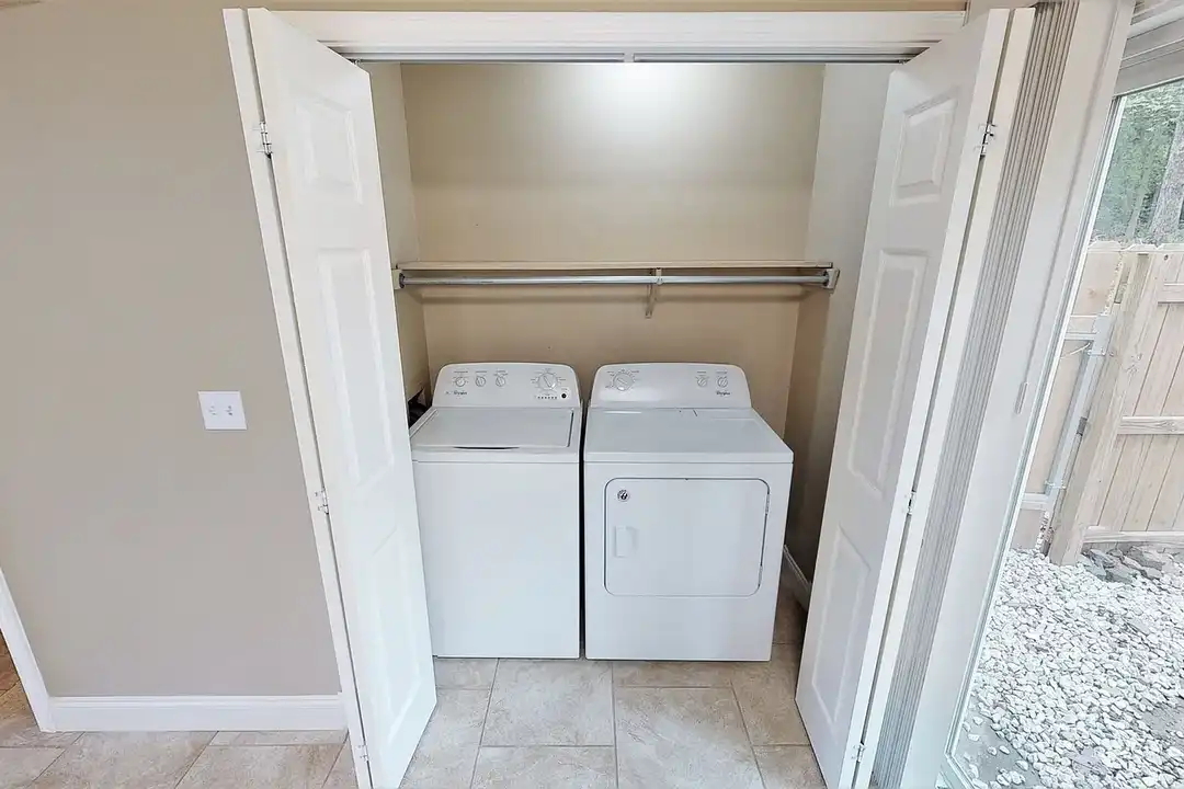2068 Honeysuckle Lane – photo 1