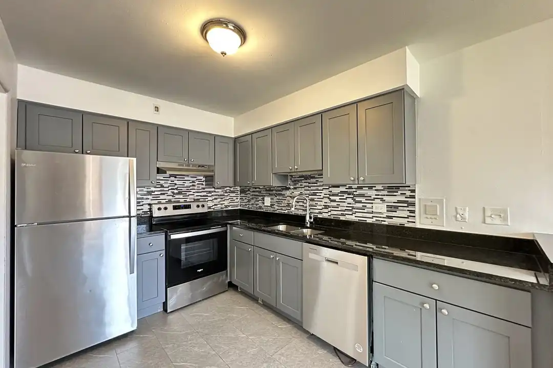 1653 Oakwood Ave unit C4 - View 3