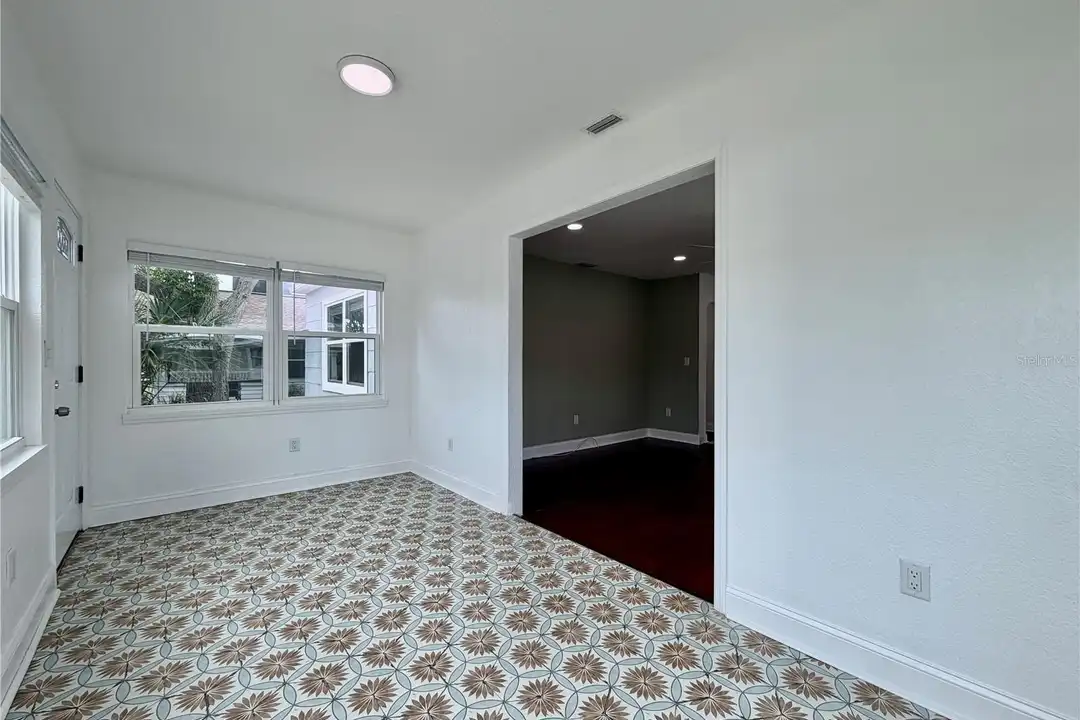 3823 2nd Ave N - View 5