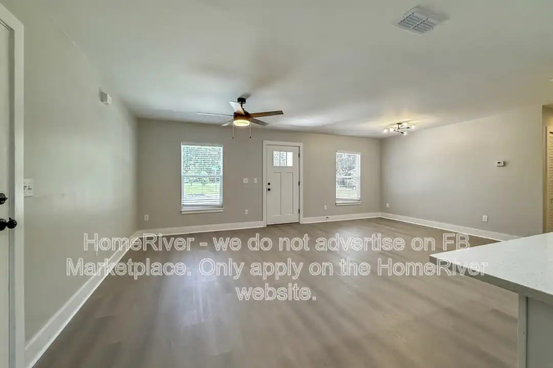 350 Duray Ct – pohled 4