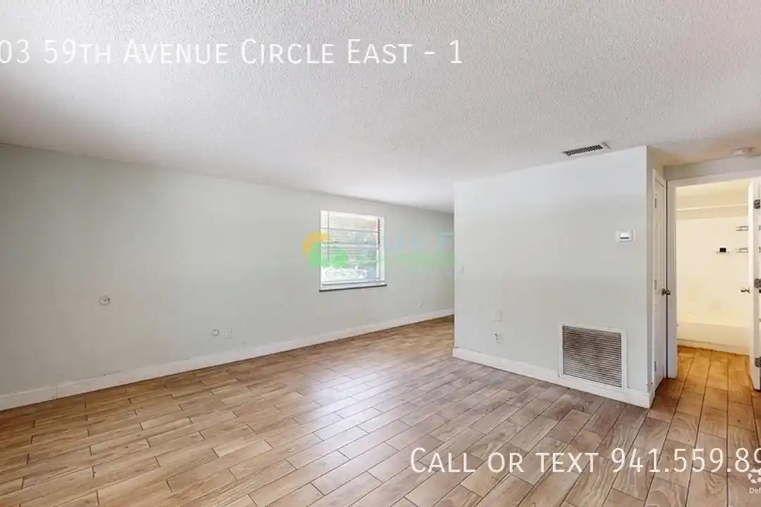 1103 59th Ave Cir E unit 1 – photo 1