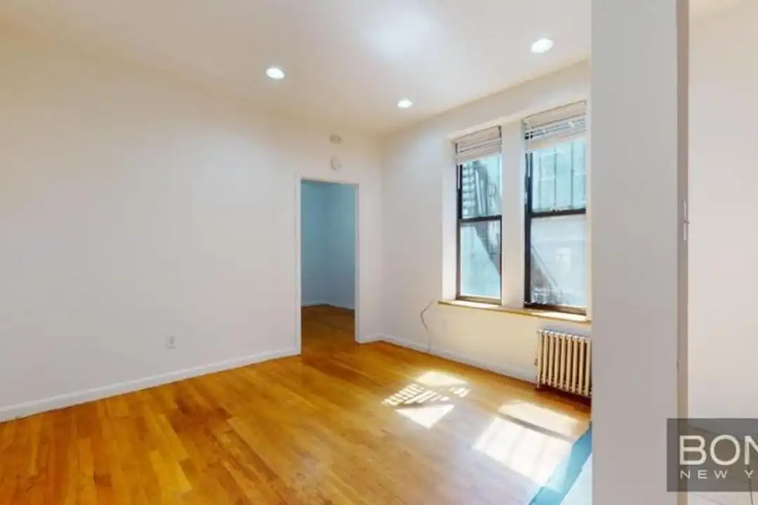 237 E 5th St - View 4