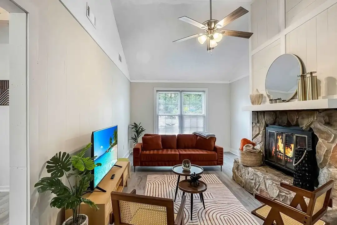 1224 Crawford Way unit 1291585P - View 3