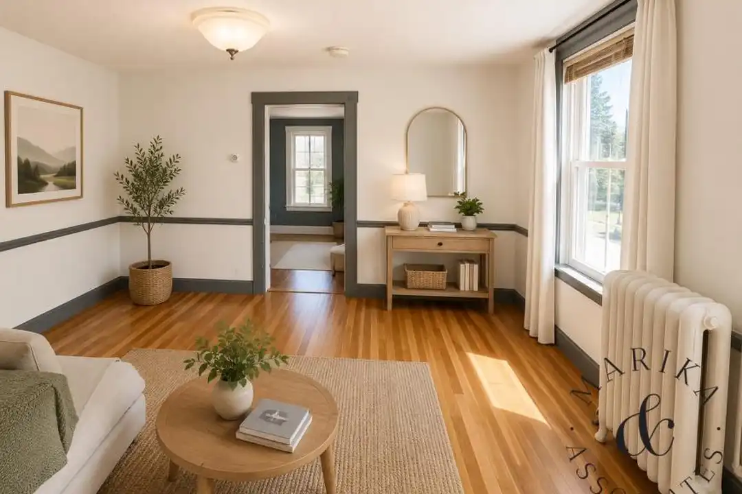 170 Broadway – photo 1 of 10