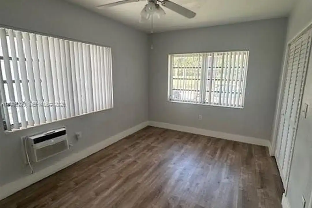 30 S Shore Dr #1 - More