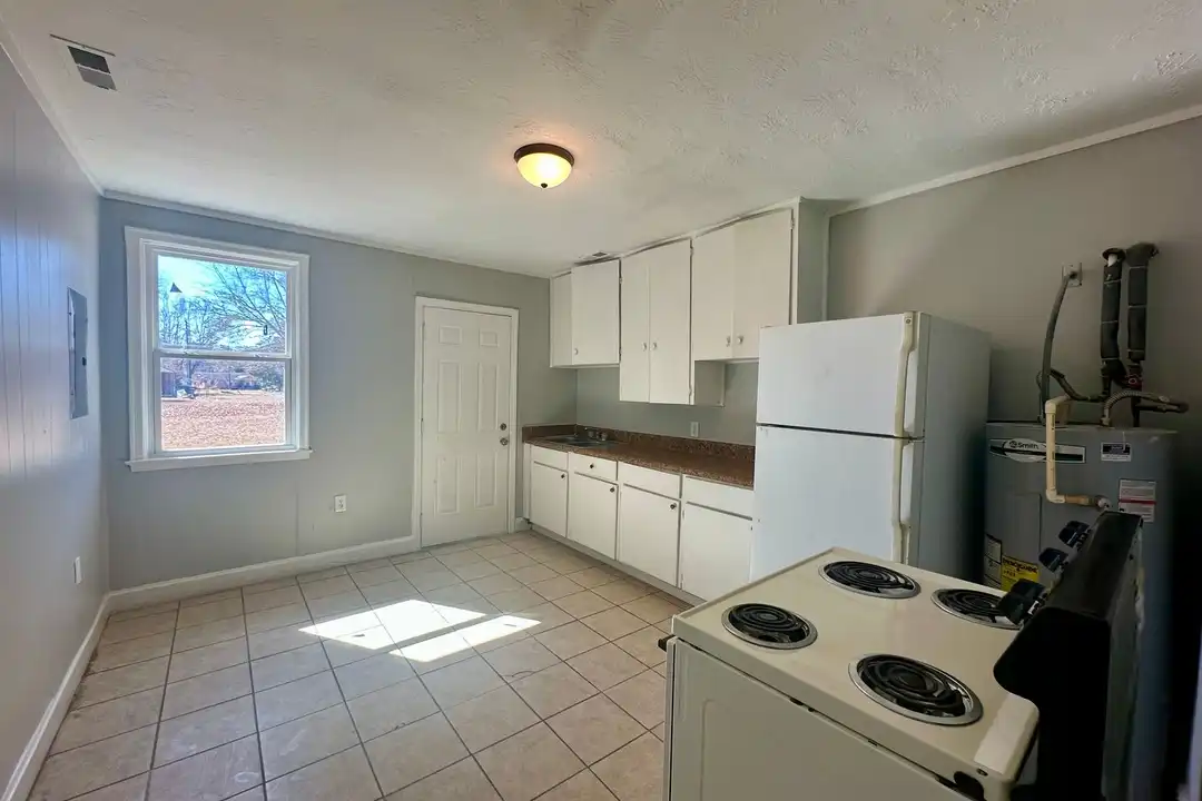 716 Miller Rd unit 716 B - View 3