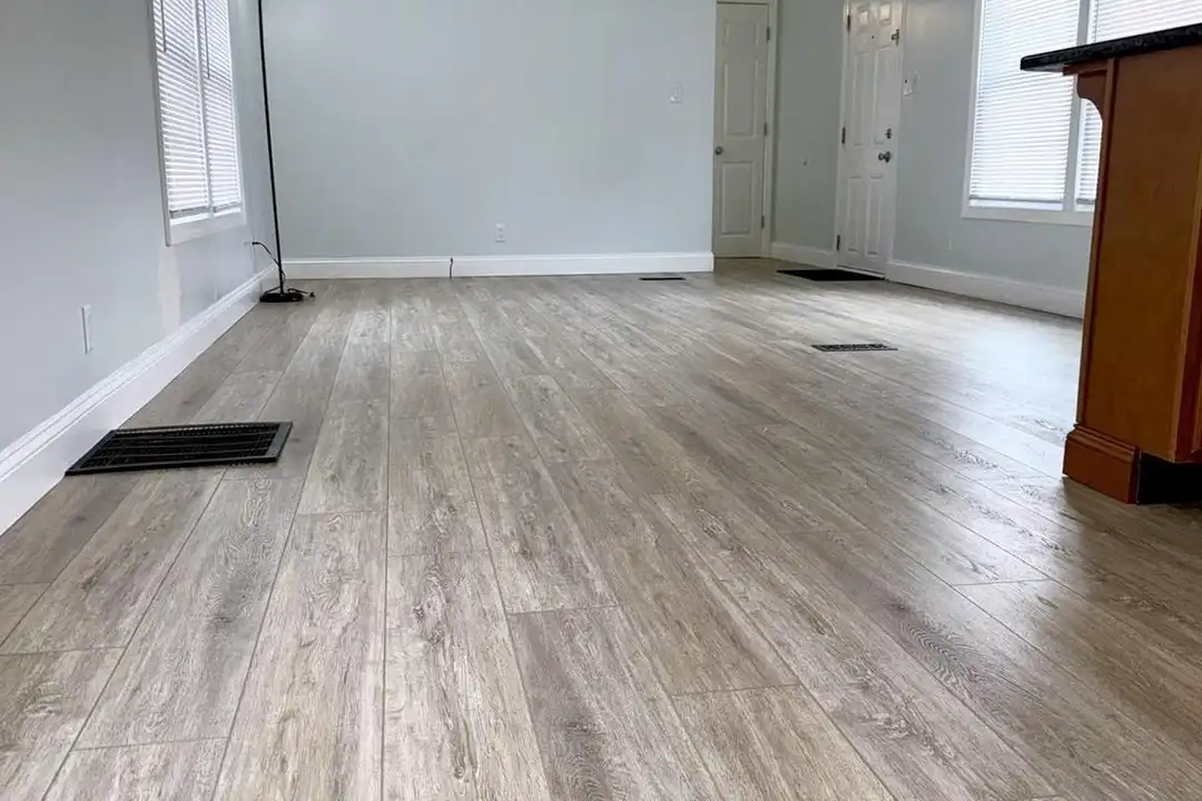 1616 N Main St - View 6