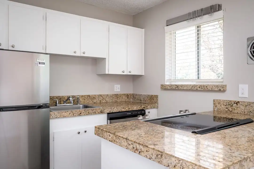 9550 SW Washington Dr unit 17 - Widok 6