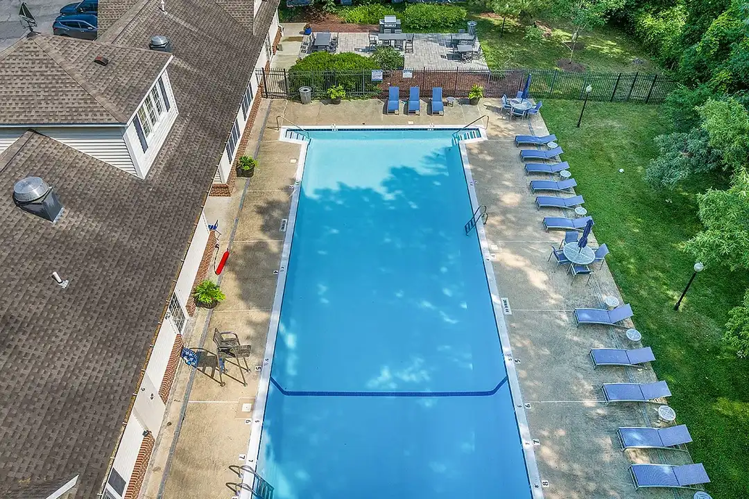 Spa Cove Apartments – photo 1