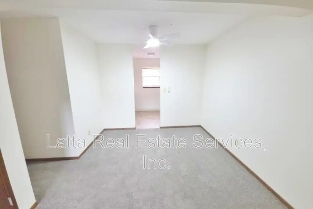 12502 East 40th St S unit # C - View 3