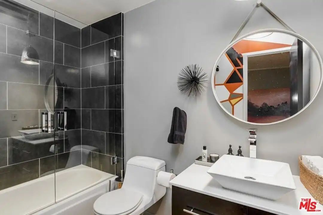 850 Kings Rd #306 - View 6