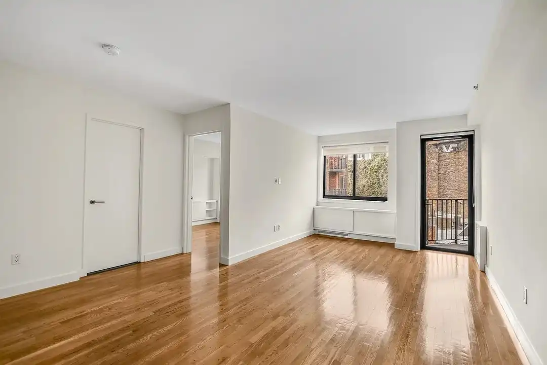 101 W 15th St unit 511 – pohled 5