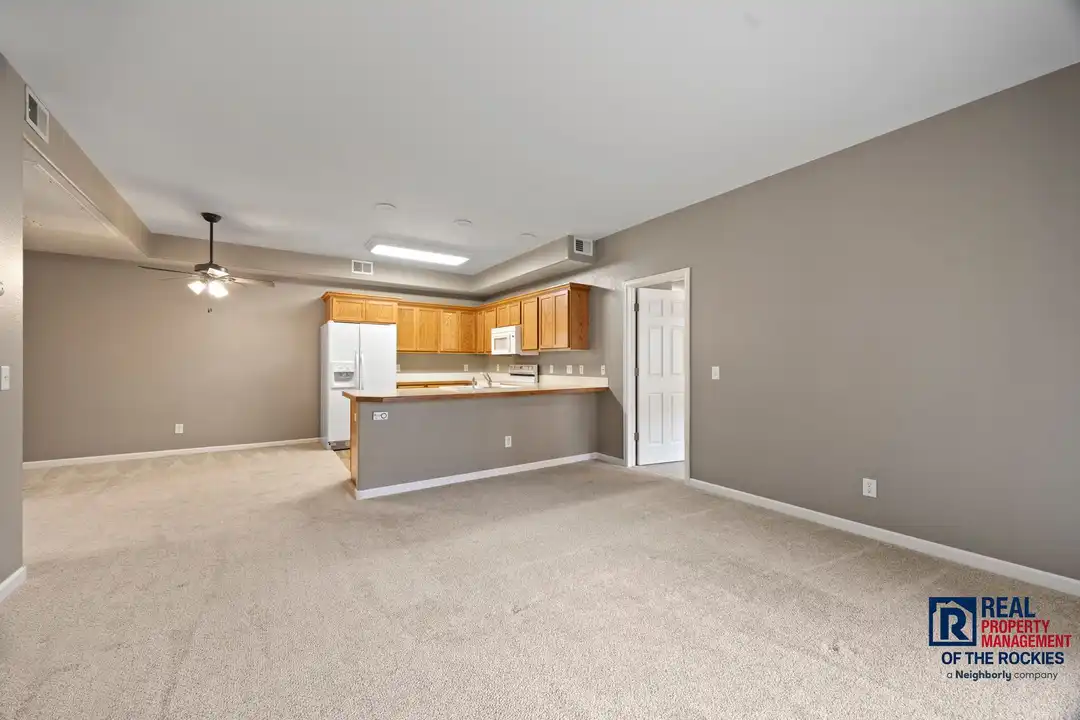 1280 Lake Cir unit 11C - More