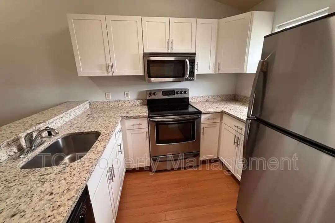 154 Governor St - View 5