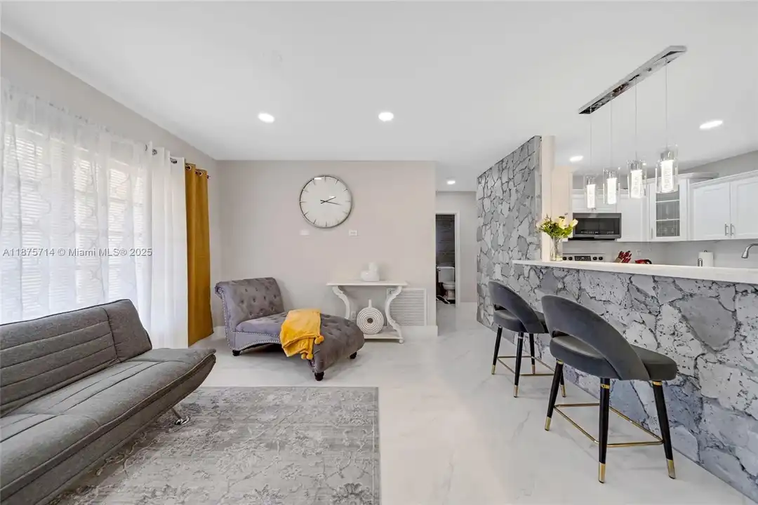 241 Oceanic Ave - View 5