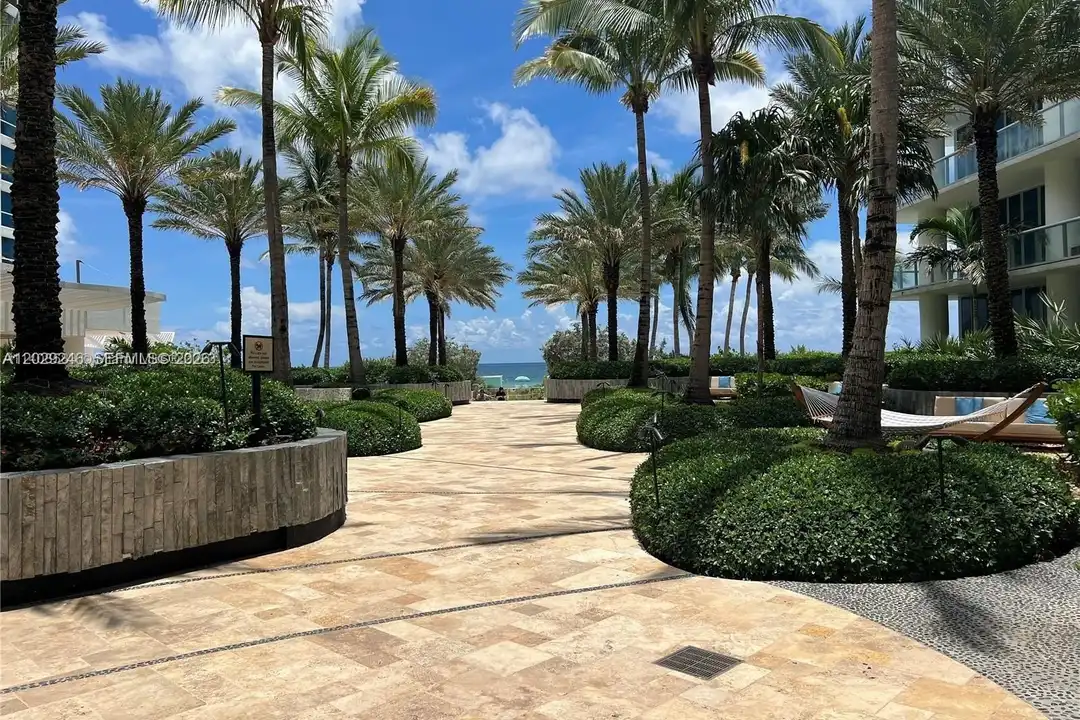 6799 Collins Ave #1501 - View 3