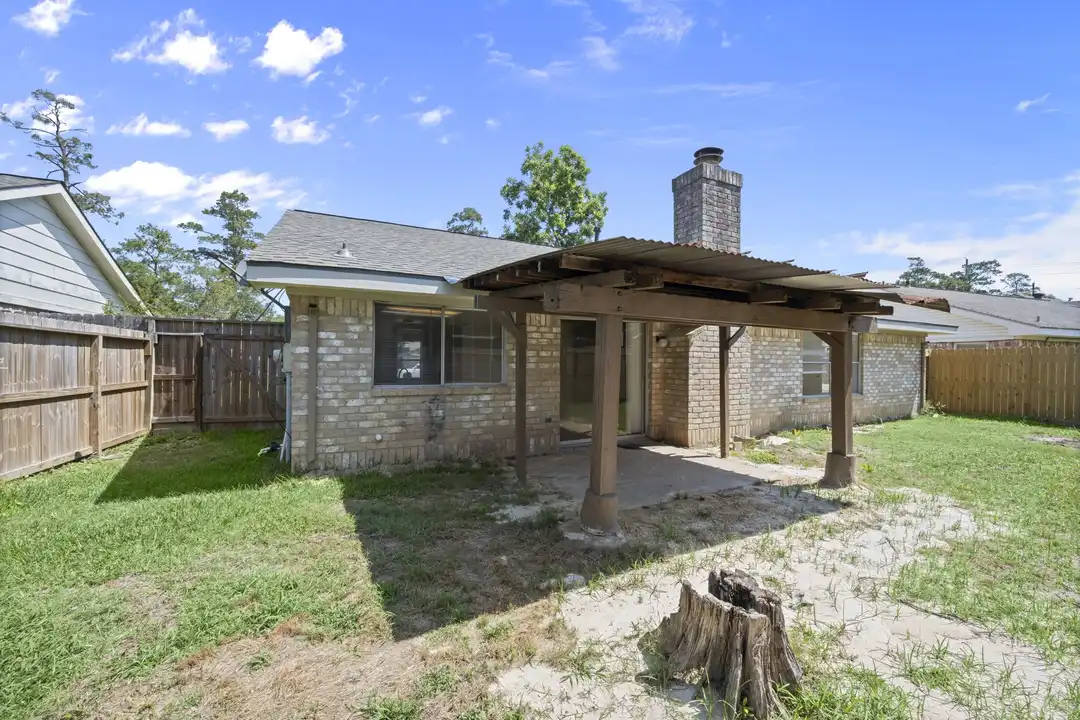 7415 Creekfield Dr - View 4